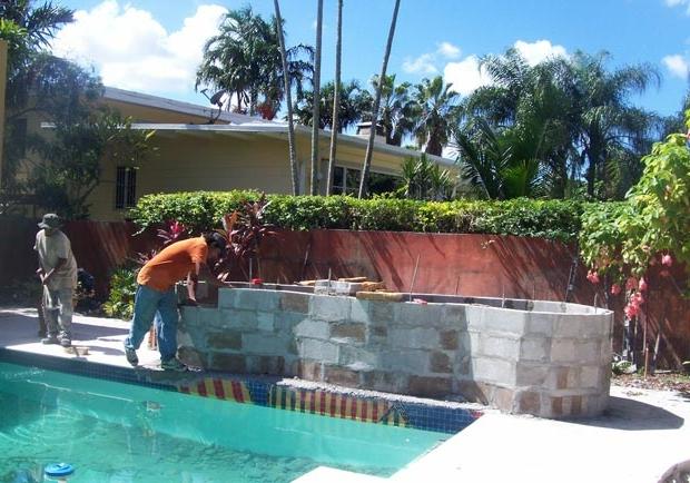 Landscape Pool in Coral Gables